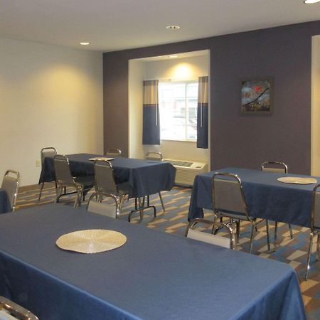 Quality Inn & Suites Caldwell I-77 Extérieur photo