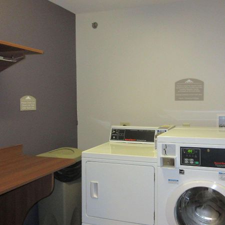 Quality Inn & Suites Caldwell I-77 Extérieur photo