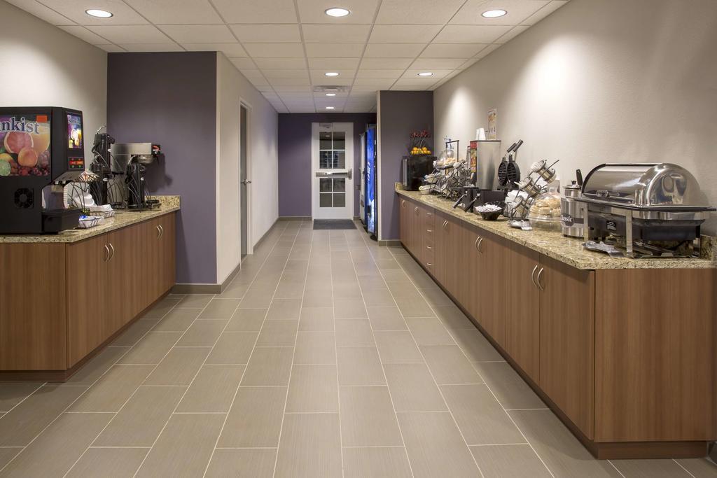Quality Inn & Suites Caldwell I-77 Extérieur photo