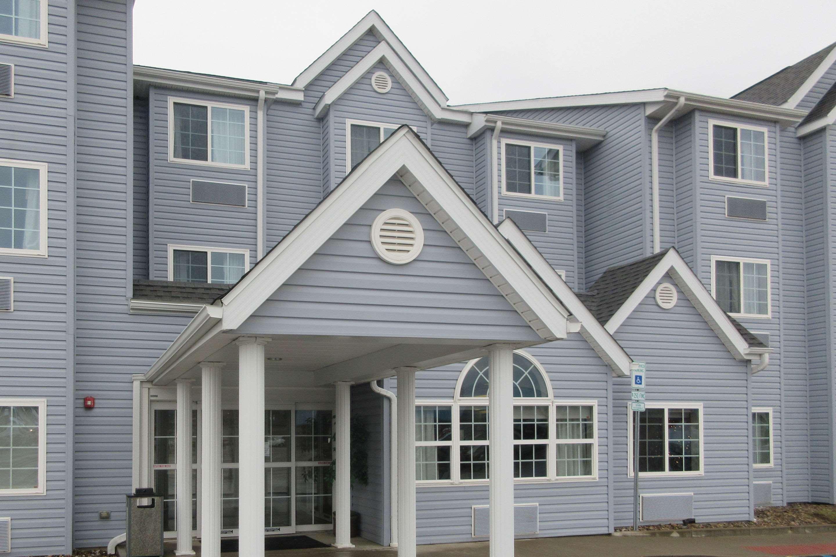 Quality Inn & Suites Caldwell I-77 Extérieur photo